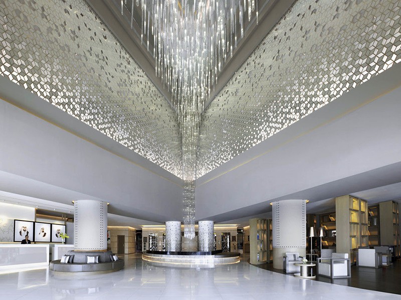 Fairmont Dubai 5*