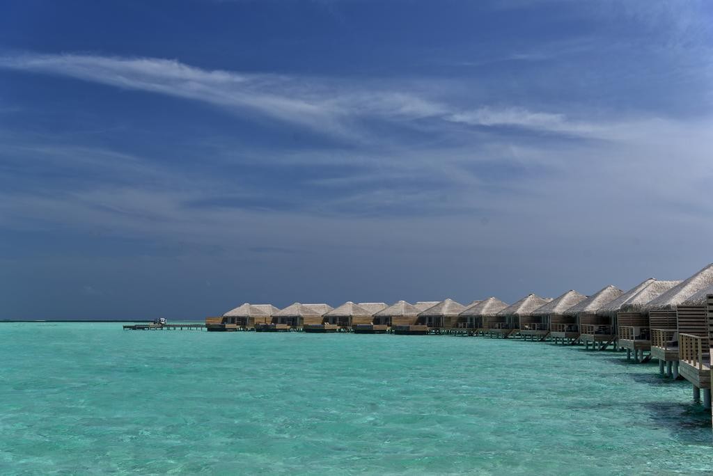 Cocoon Maldives 5*