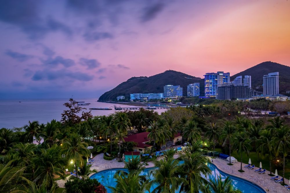 Sunshine Resort Intime Sanya 5*