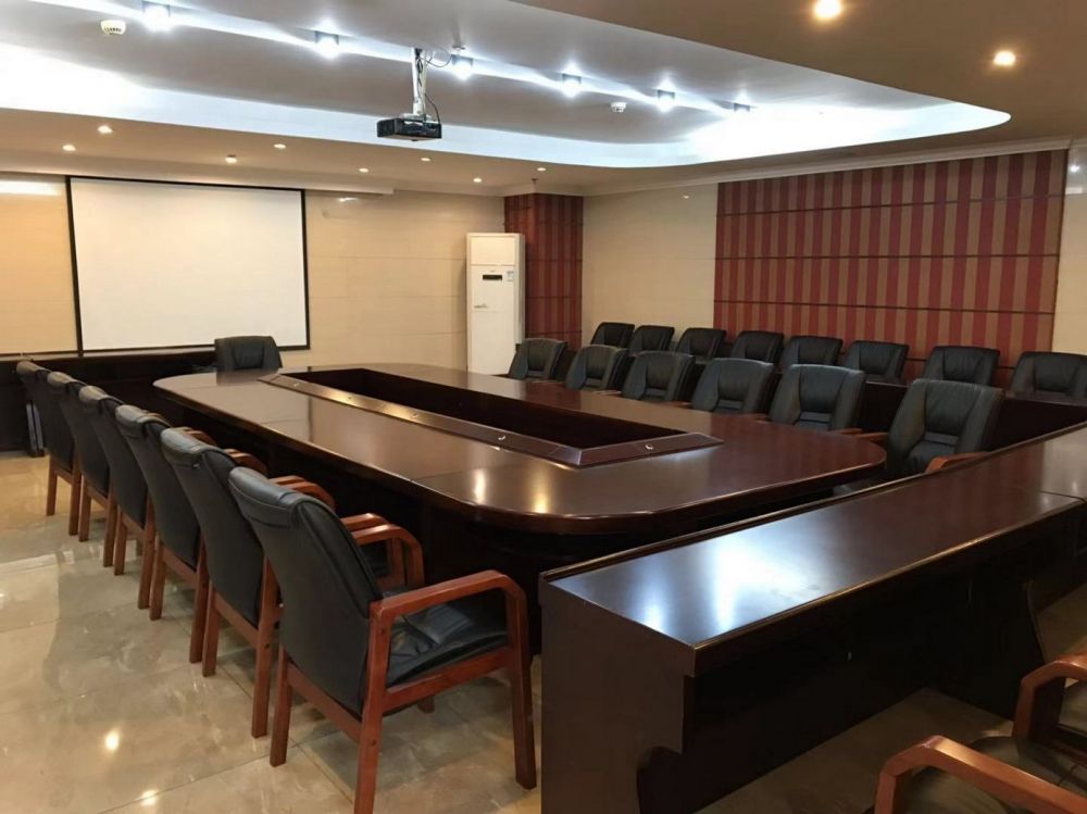 Sanya Yuhuayuan Seaview Hotel 4*