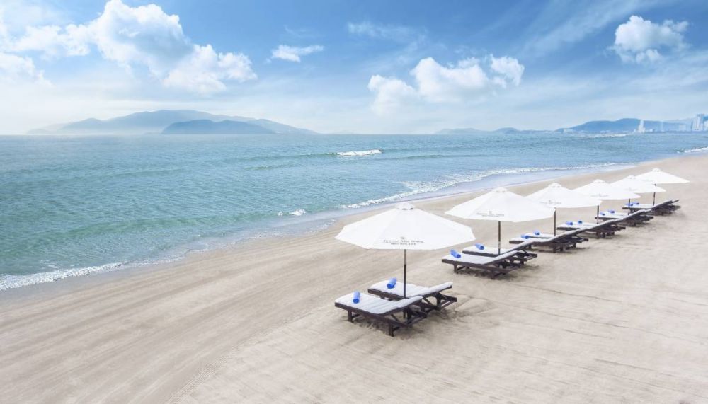 Sunrise Nha Trang Beach Hotel & Spa 5*