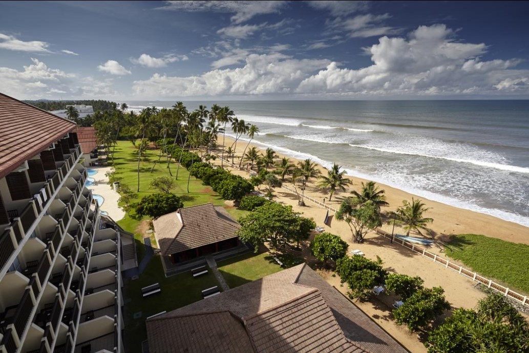 Turyaa Kalutara (ex. The Sands by Aitkenspence) 5*