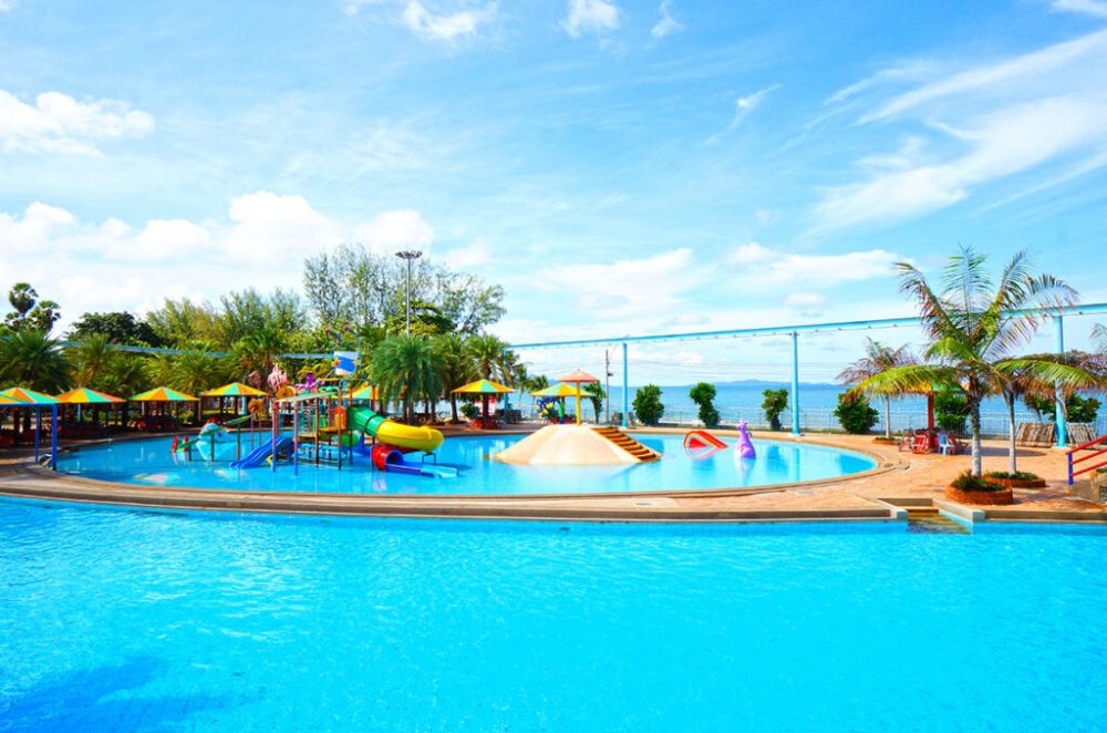 Pattaya Park Beach Resort 3*