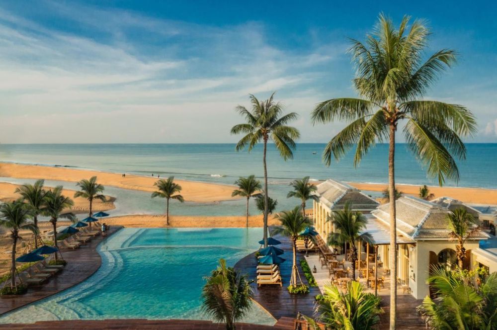 Devasom Khao Lak Beach Resort & Villas 5*