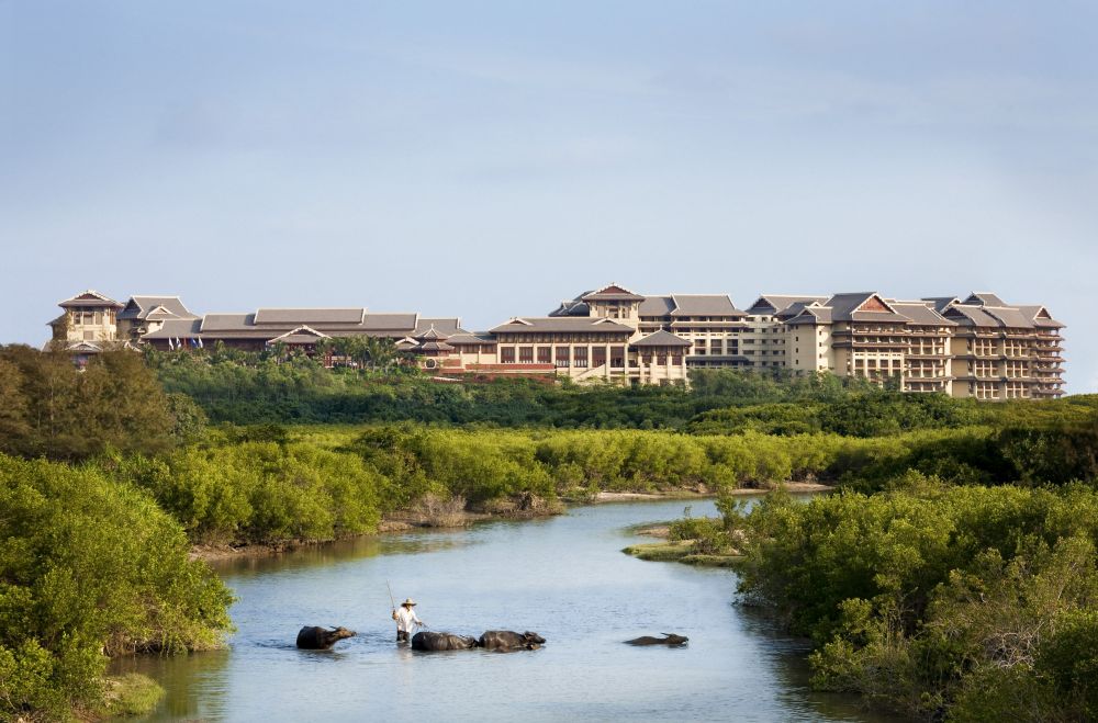 The Ritz-Carlton Sanya Yalong Bay 5*