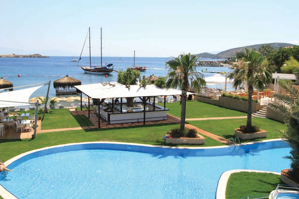 Costa Luvi Hotel 4*