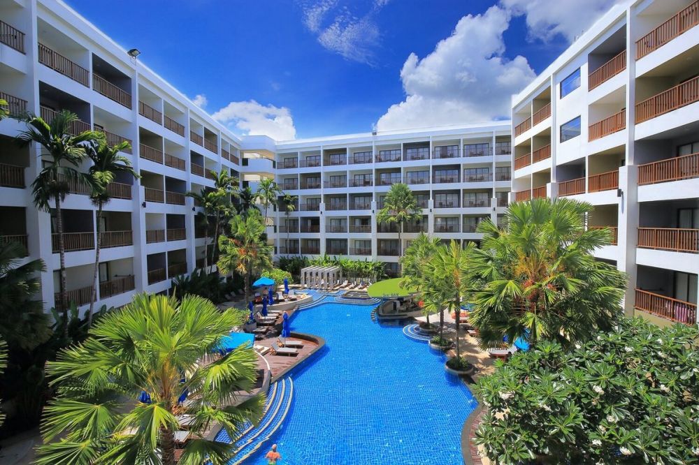 Deevana Plaza Phuket Patong 4*