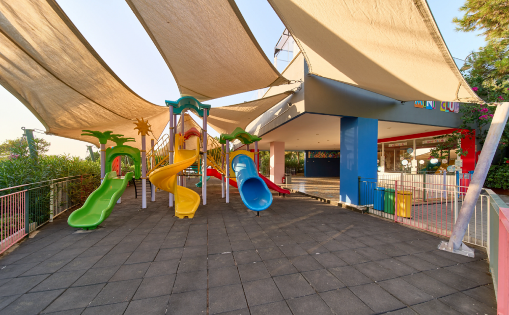 La Blanche Island 5*