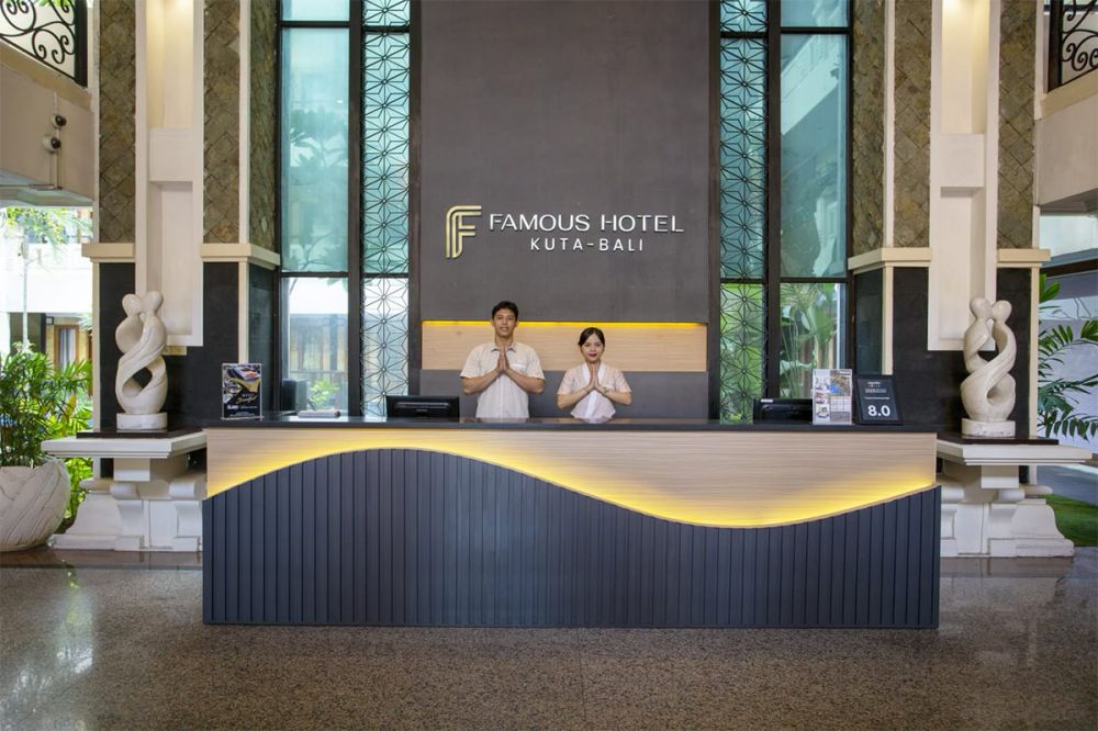 Famous Hotel Kuta 4*