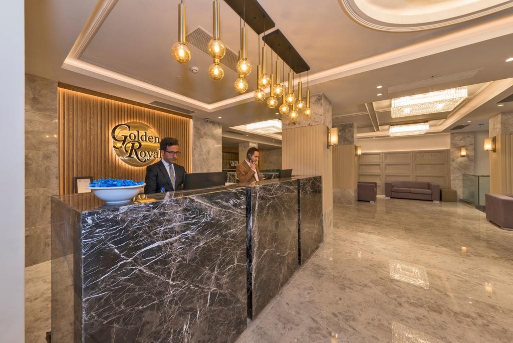 Golden Royal Hotel 4*