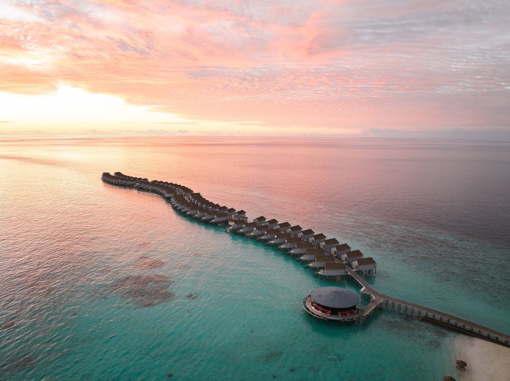 Centara Ras Fushi Resort | Adults Only 18+ 4*