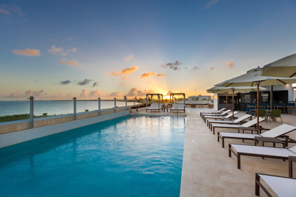 Residence Inn By Marriott Cancun Hotel Zone 4*