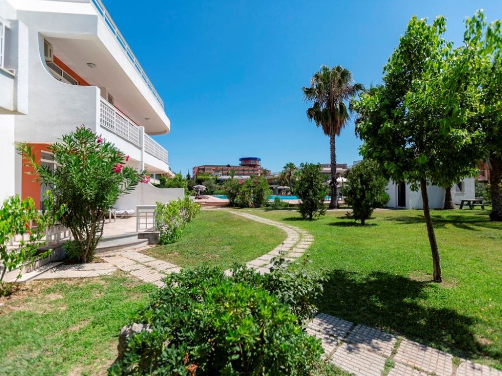 Simena Holiday Village 5*