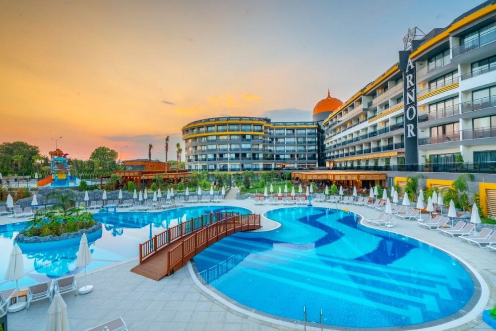 Arnor Deluxe Hotel & SPA 5*