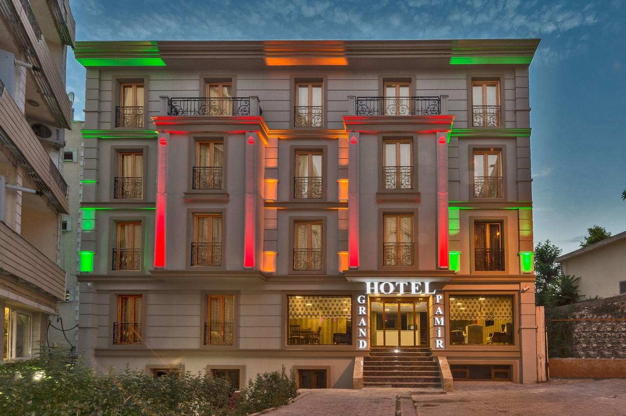 Grand Pamir Hotel 3*