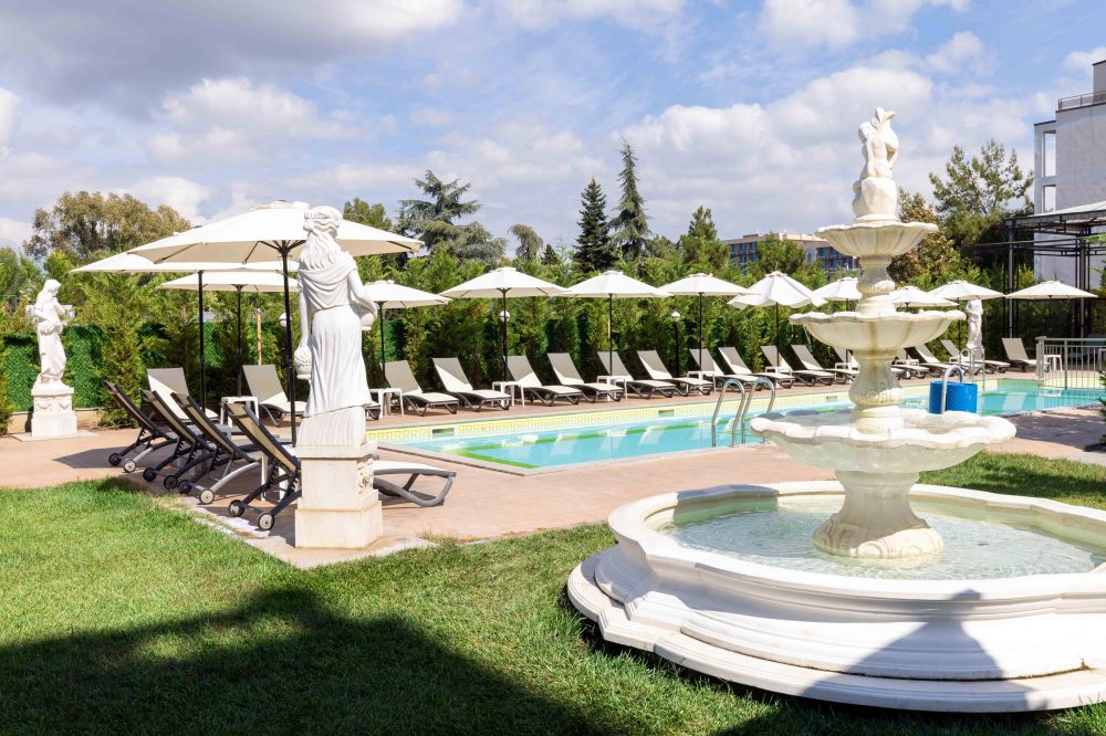 Rome Palace Deluxe 4*