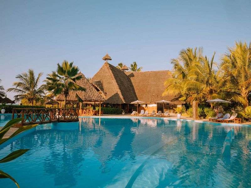 White Paradise Zanzibar 4*