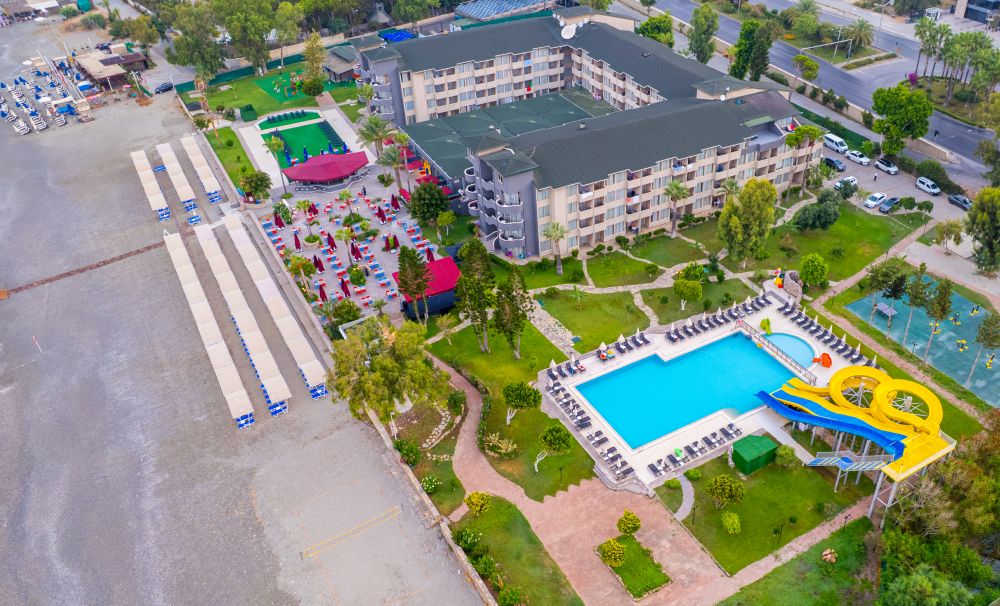 Taluyka Sunset Beach Hotel 4*