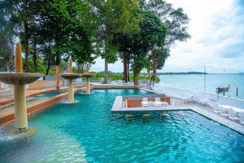 Arawan Beach Resort Krabi 4*