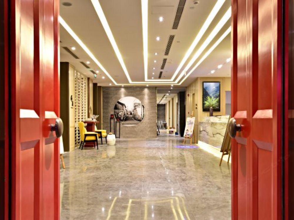 Atour Hotel Beijing Financial Street 4*