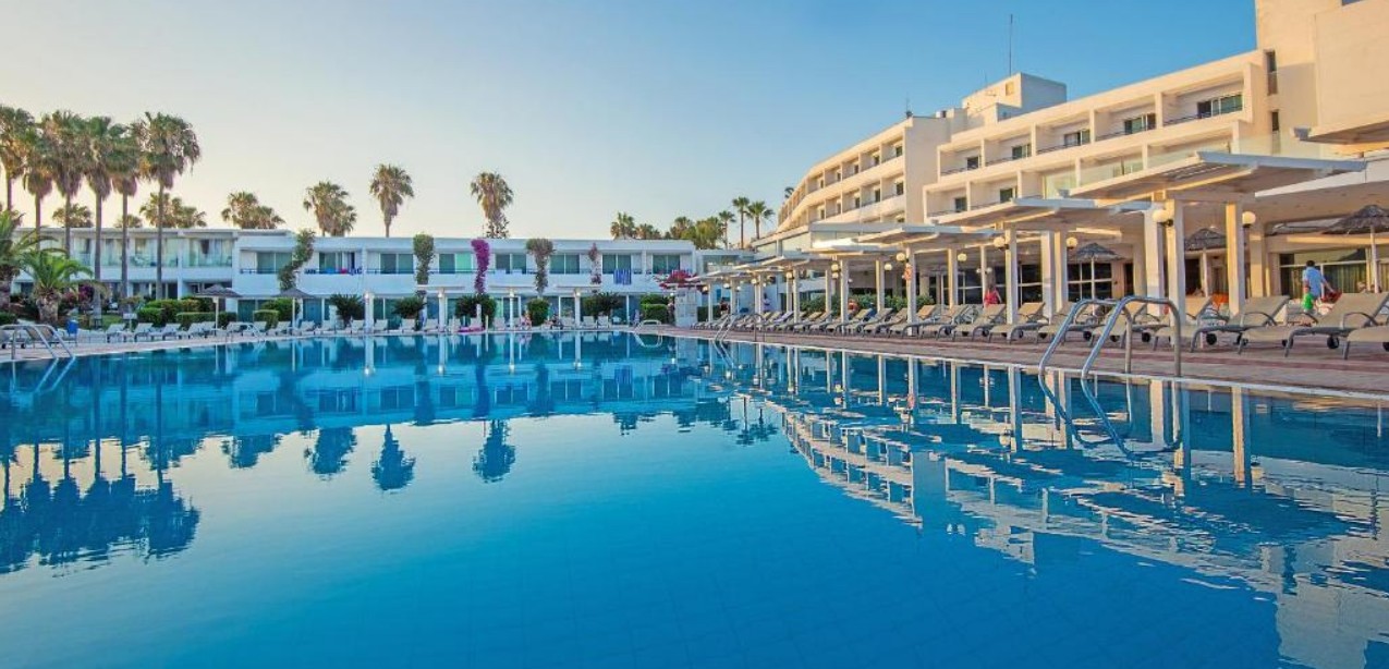 Dome Beach Hotel 4*