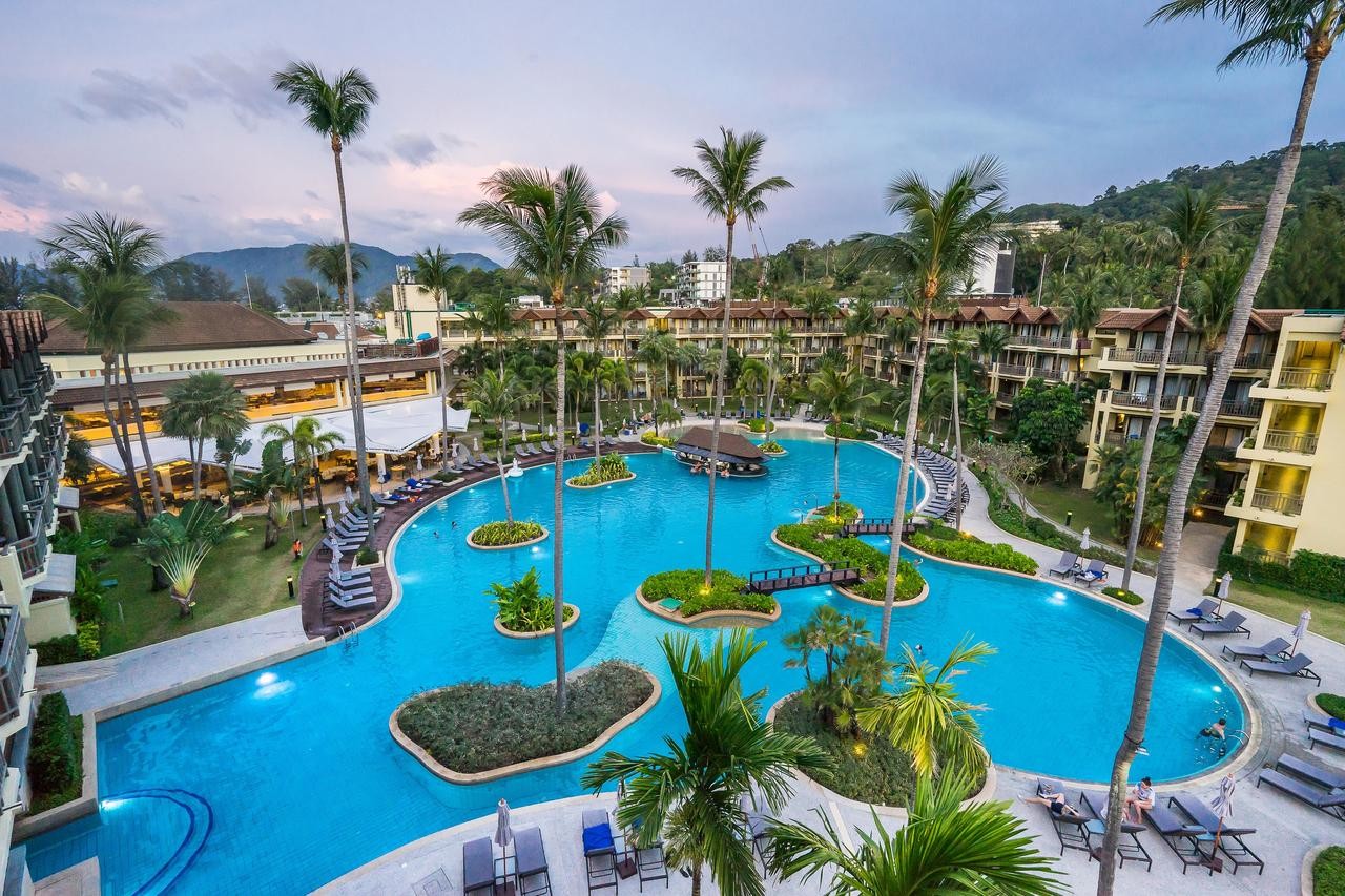 Phuket Marriott Resort & Spa Merlin Beach 5*