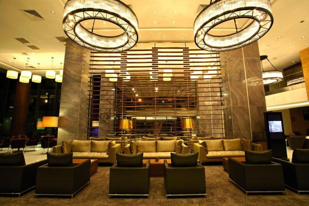 Crowne Plaza Istanbul Harbiye 5*