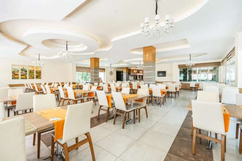 Club Mermaid Village 4*