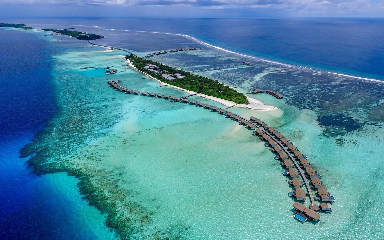 The Residence Maldives at Falhumaafushi 5*