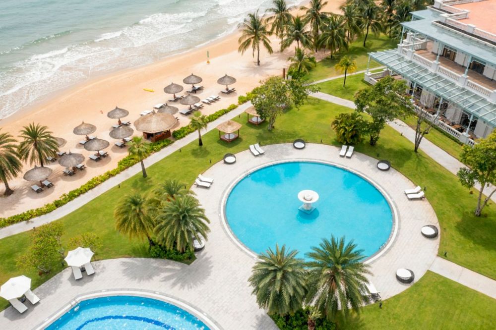 Sheraton Phu Quoc Long Beach Resort 5*