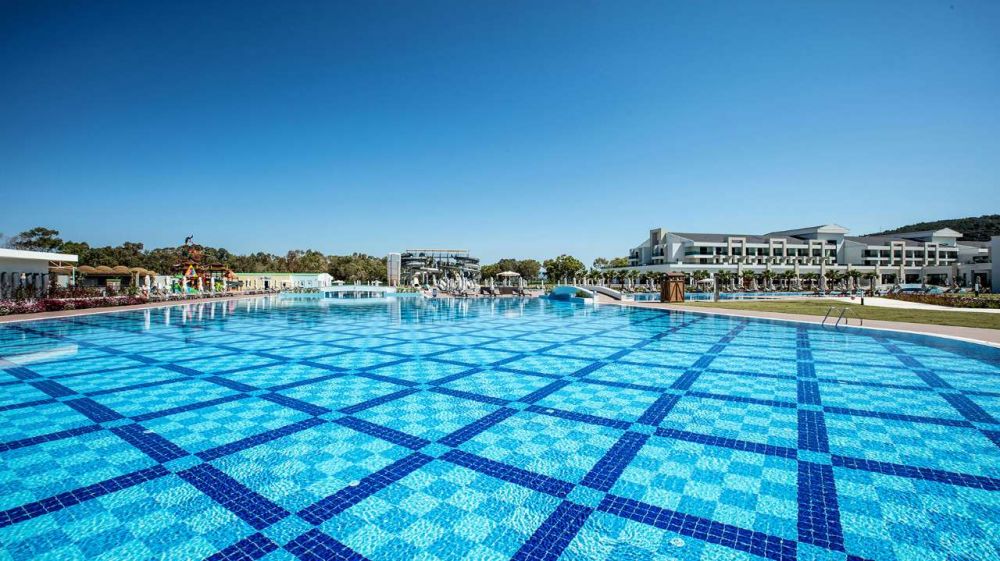 Korumar Ephesus Beach Resort & Spa Hotel 5*