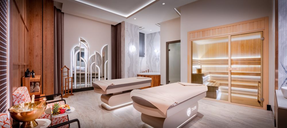 Delphin Palace Hotel 5*