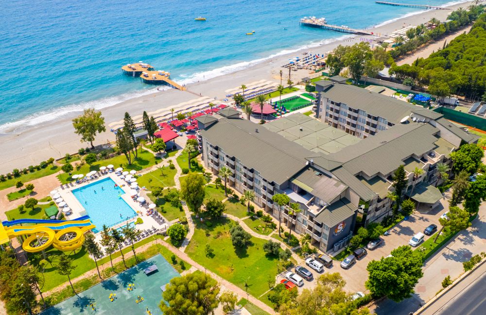Taluyka Sunset Beach Hotel 4*
