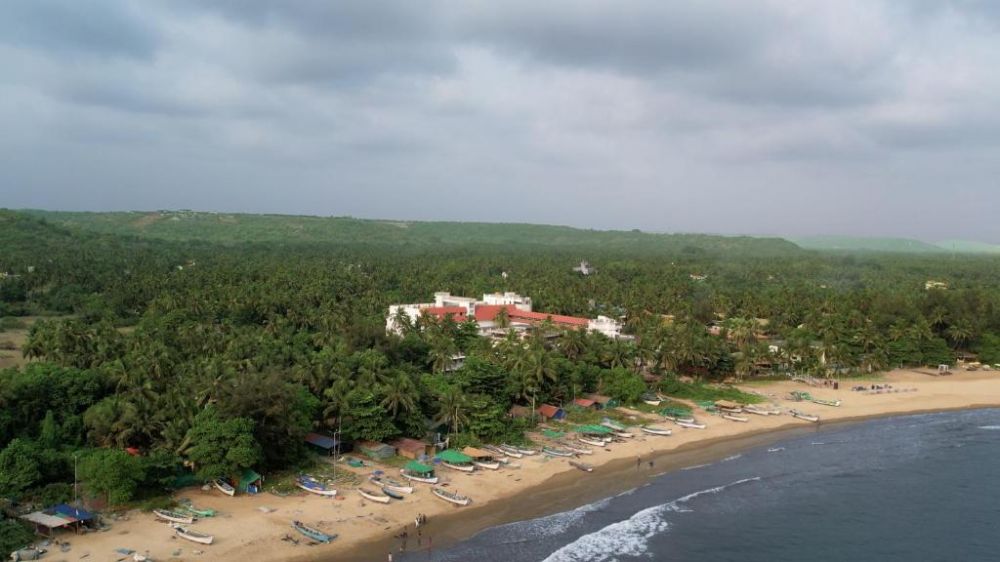 White Wharf Beach Resort (ex.Manthan Beach Resort) 4*