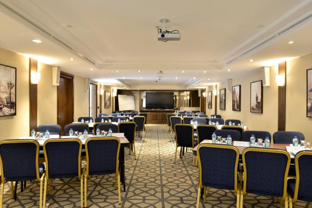 Nidya Hotel Galataport 4*