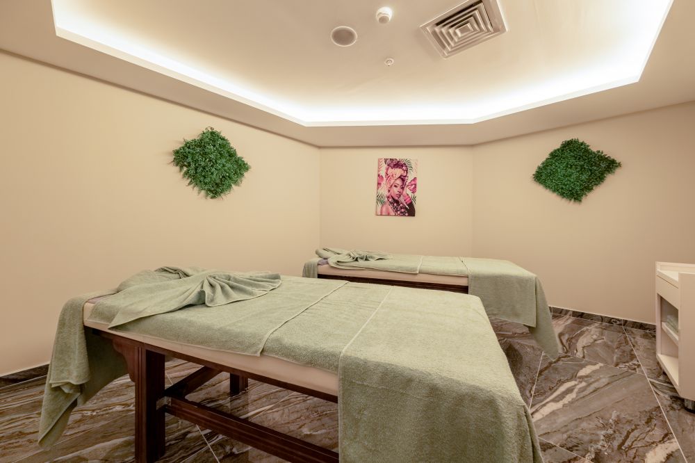 Taluyka Sunset Beach Hotel 4*