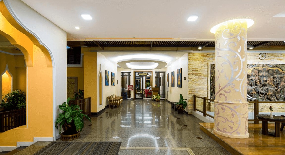 Aiyara Palace Hotel 3*