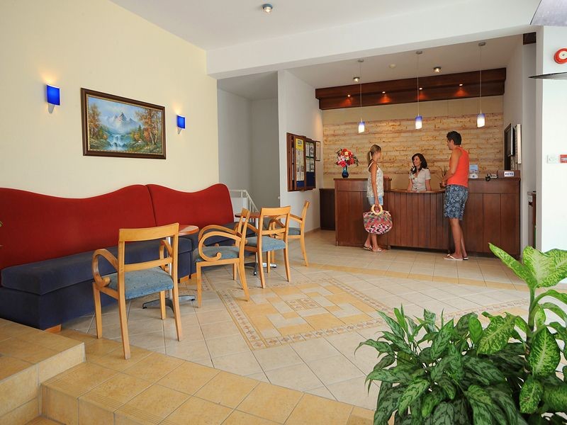 Petrosana Hotel Apartments 3*