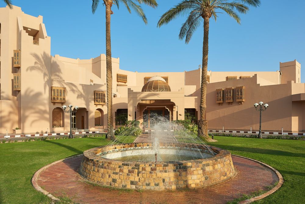 Continental Hurghada Resort 5*