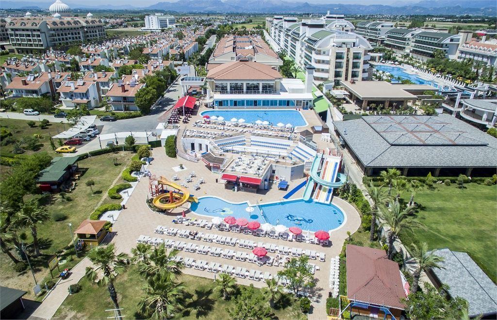 Throne Seagate Belek 5*