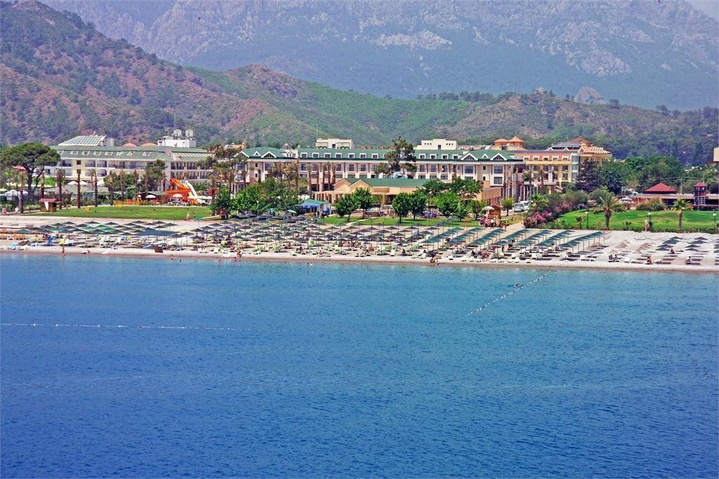 Lucida Beach Hotel 5*