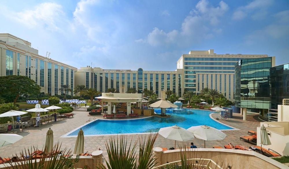 Millennium Airport Hotel 4*