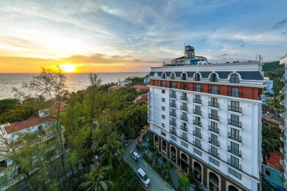 Aquasun Hotel Phu Quoc 4*