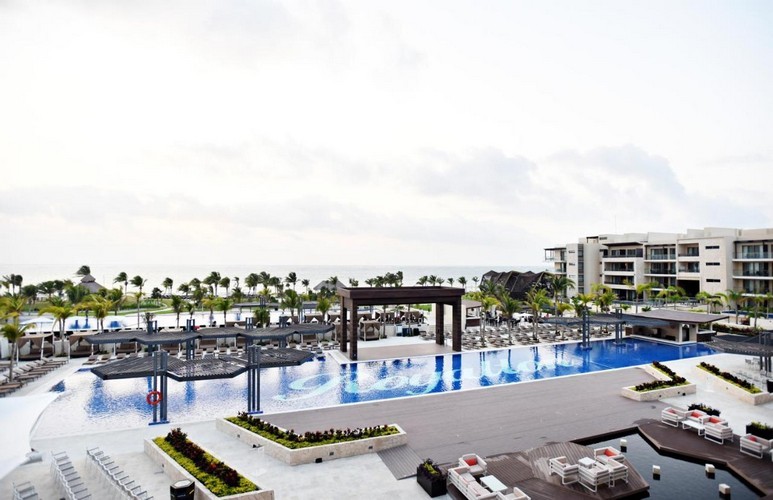 Royalton Riviera Cancun 5*