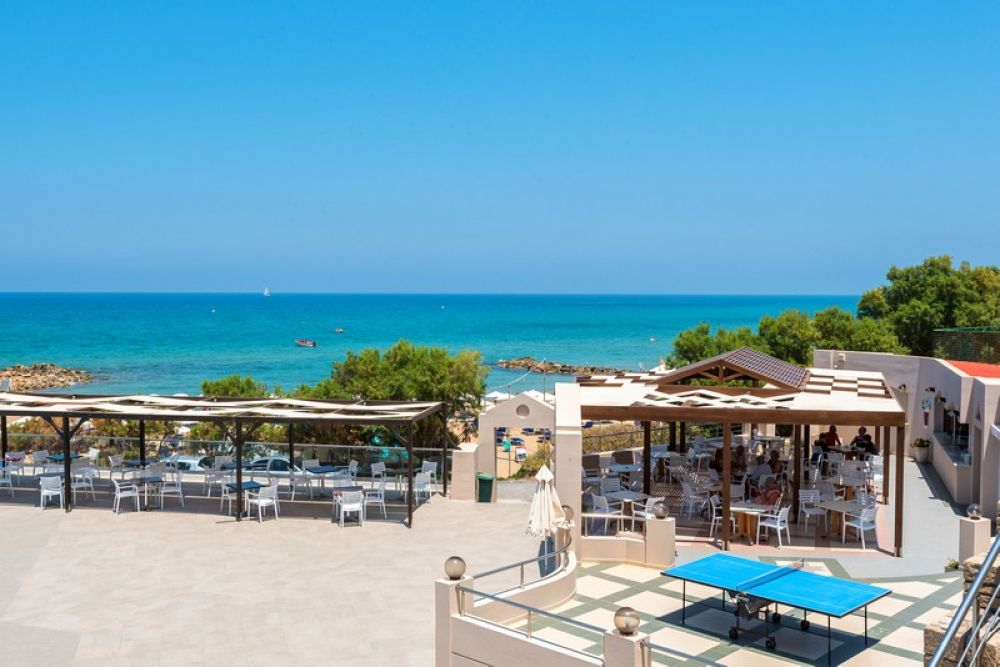 Themis Beach Hotel 4*