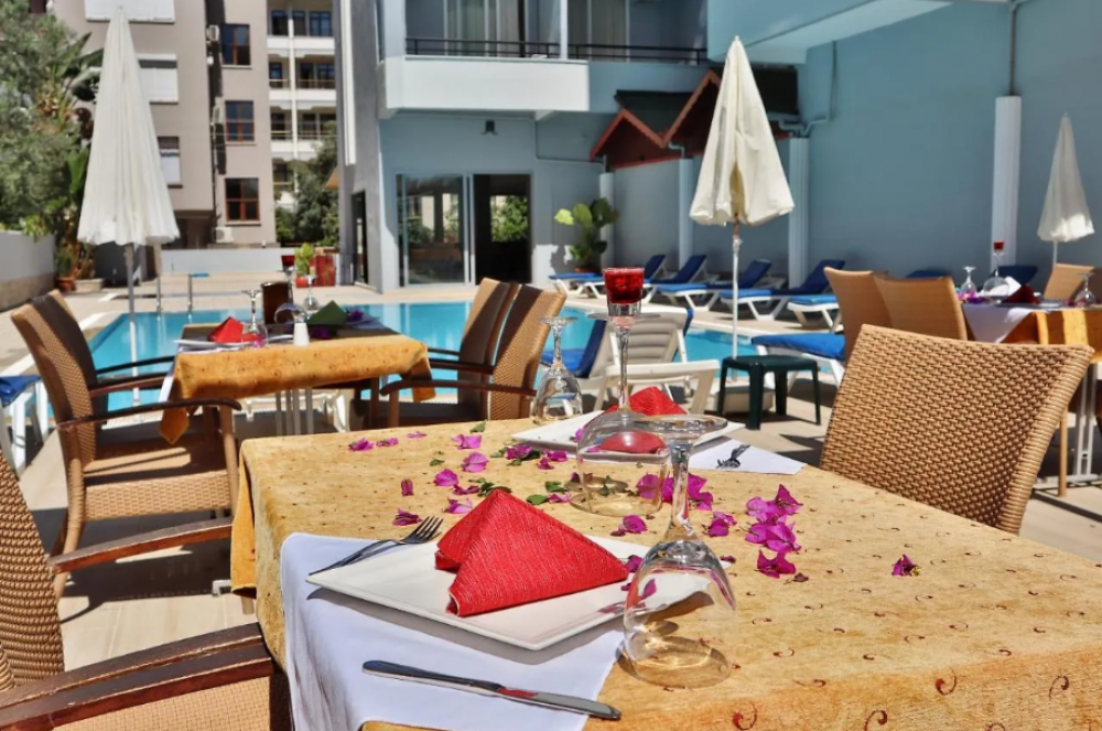 Kleopatra Smile Hotel 3*