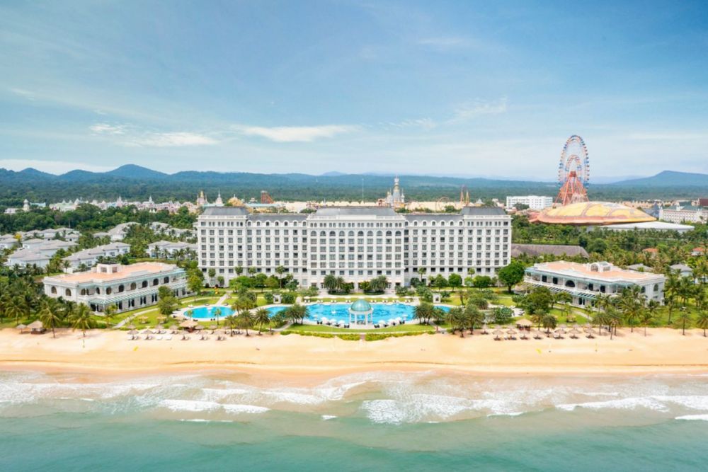 Sheraton Phu Quoc Long Beach Resort 5*