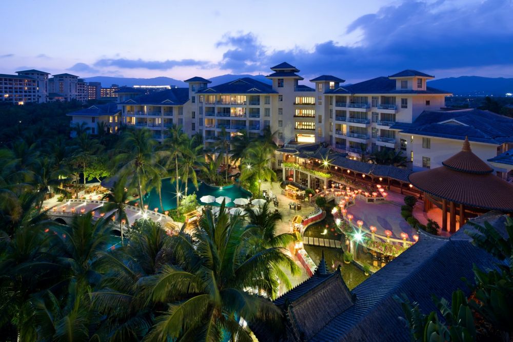 Swissotel Sanya Yalong Bay (ex. Huayu Resort & Spa Yalong Bay Sanya) 5*