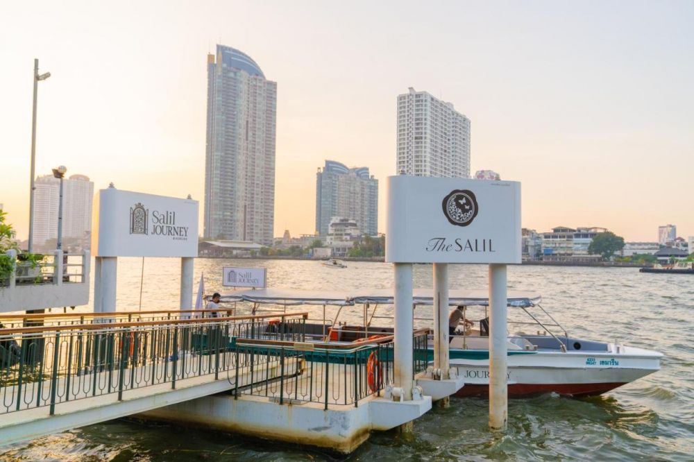 The Salil Hotel Riverside Bangkok 5*