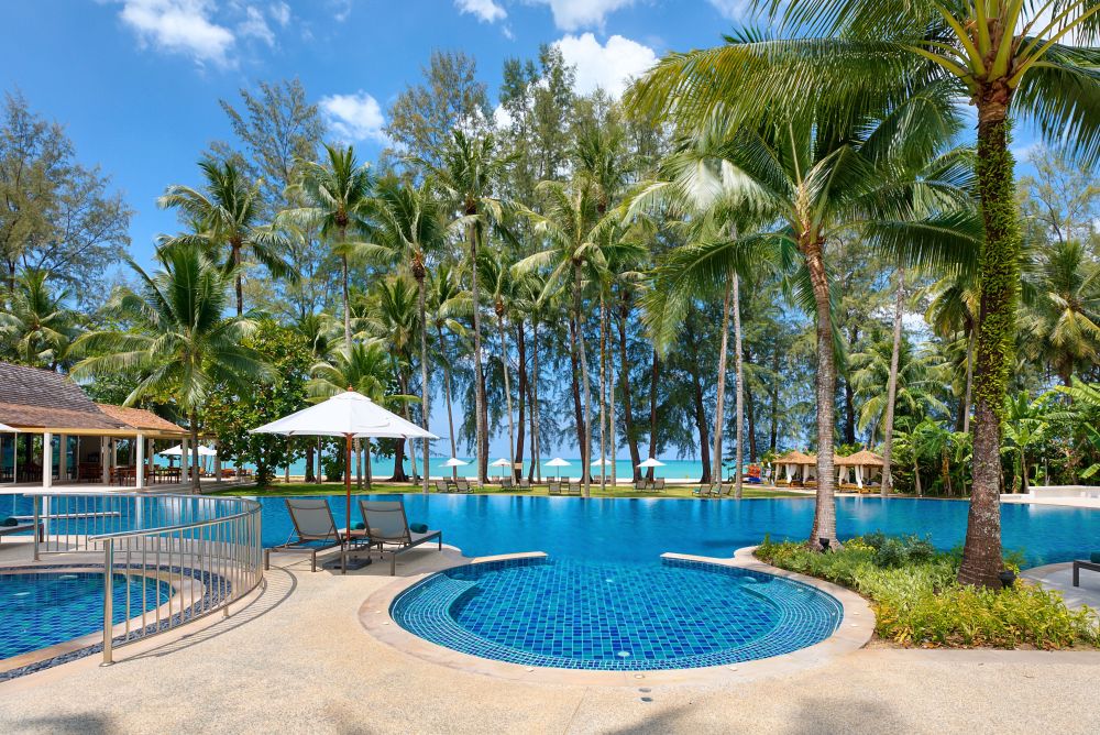 Outrigger Khao Lak Beach Resort (ex. Manathai Khao Lak) 5*